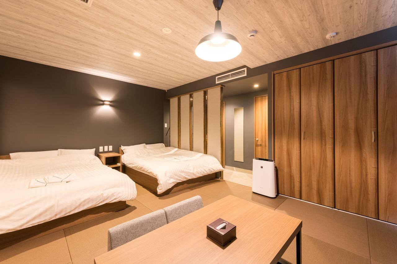 Floral Hotel Shinsaibasi Ōsaka Extérieur photo